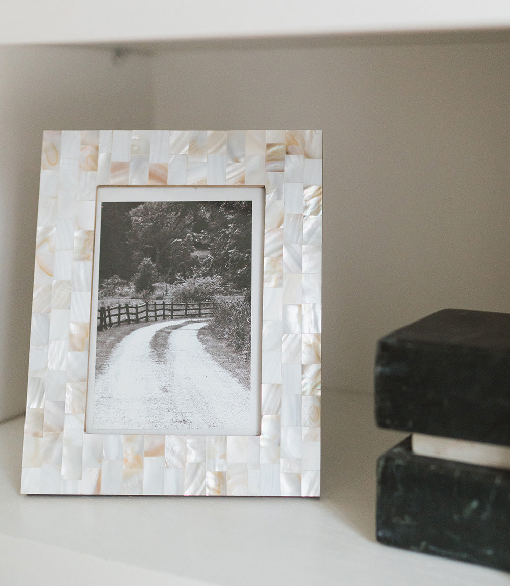 Chitra 5x7 Mother of Pearl Picture Frame