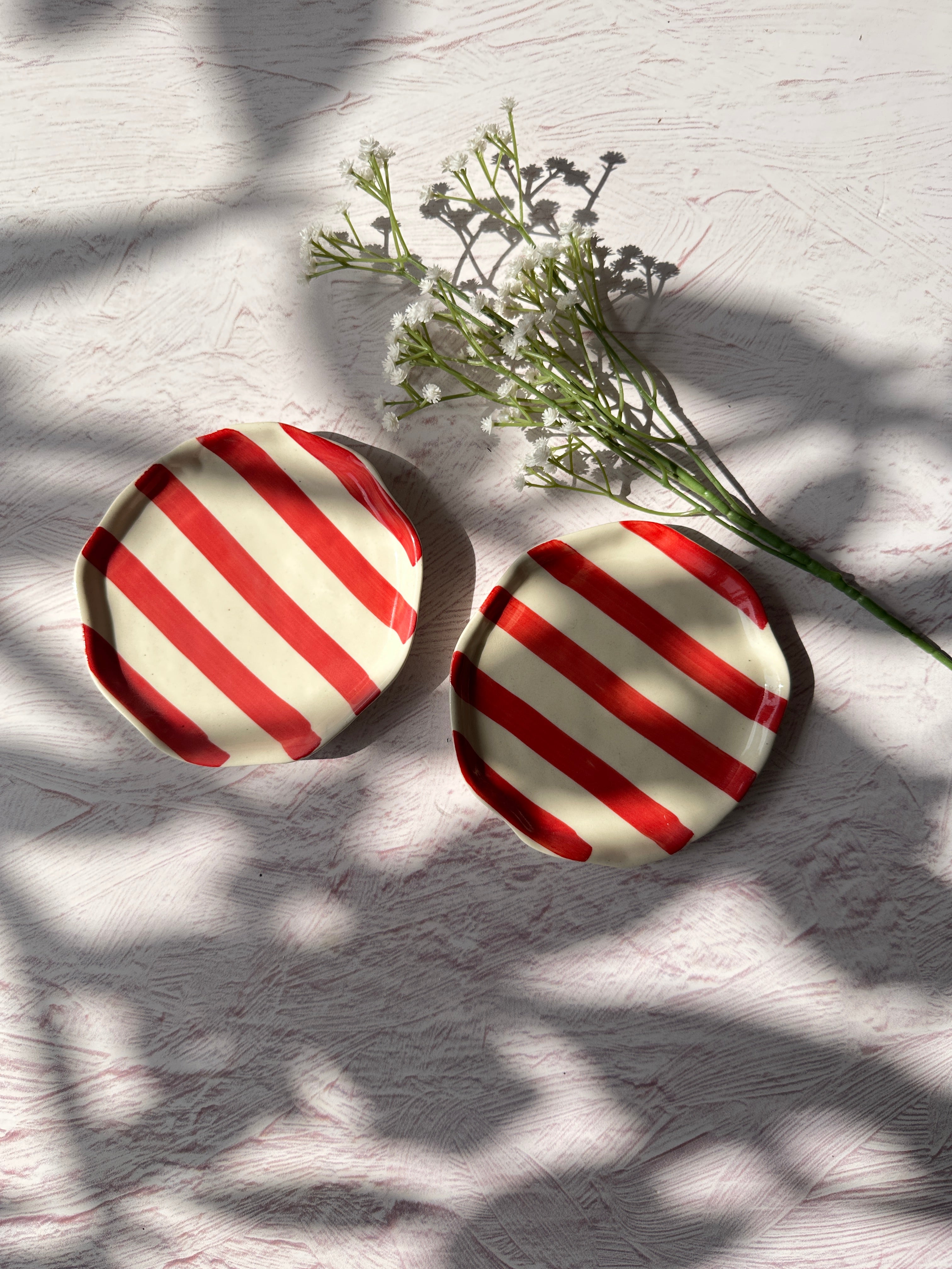 Ceramic Red Stripe Plate - Set of 4