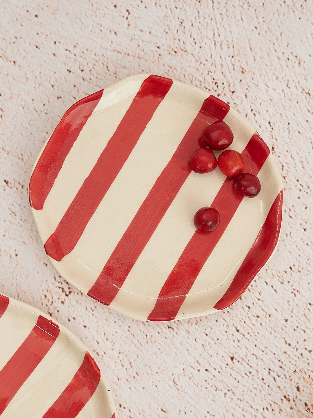 Ceramic Red Stripe Plate - Set of 4
