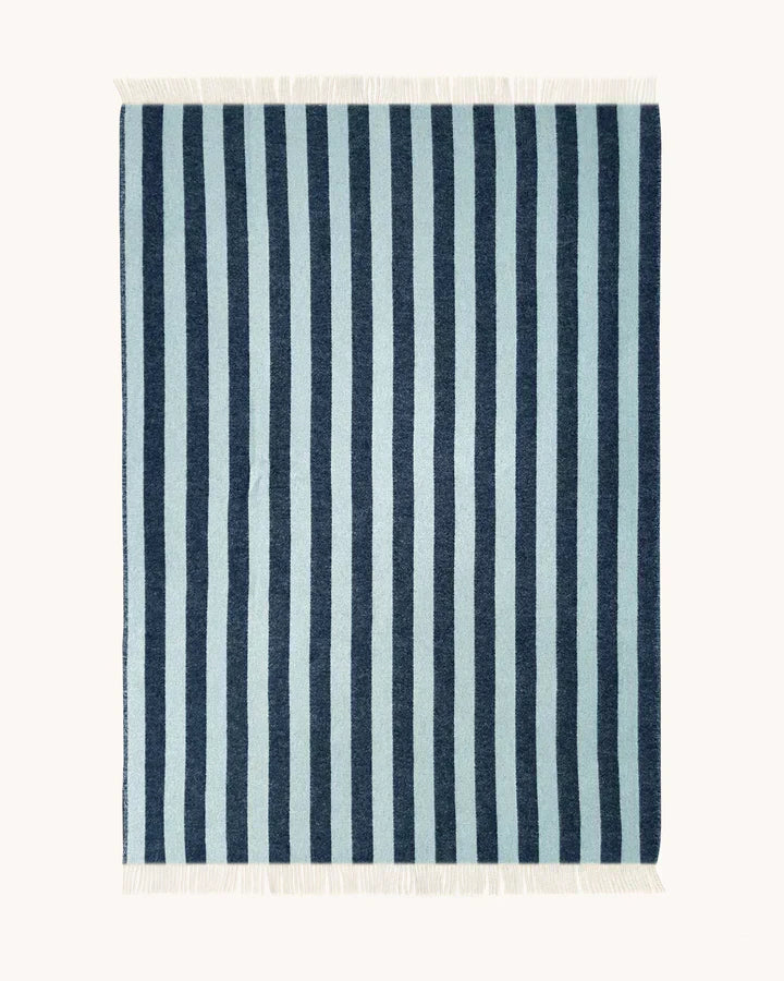 CANDY WRAP Blanket | Navy / Ice Blue