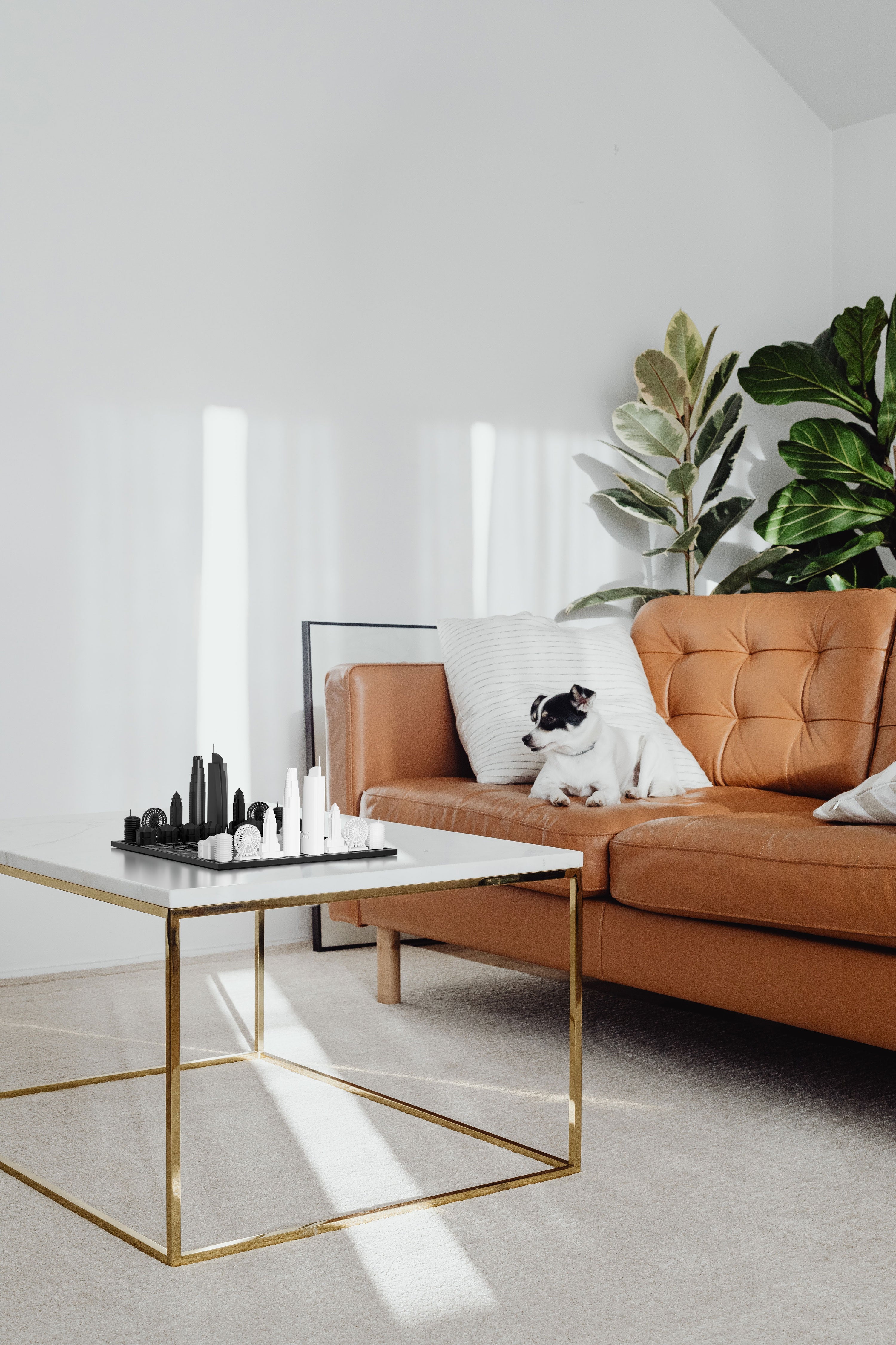 Chess Set Acrylic LOS ANGELES Edition with Wood Map Board