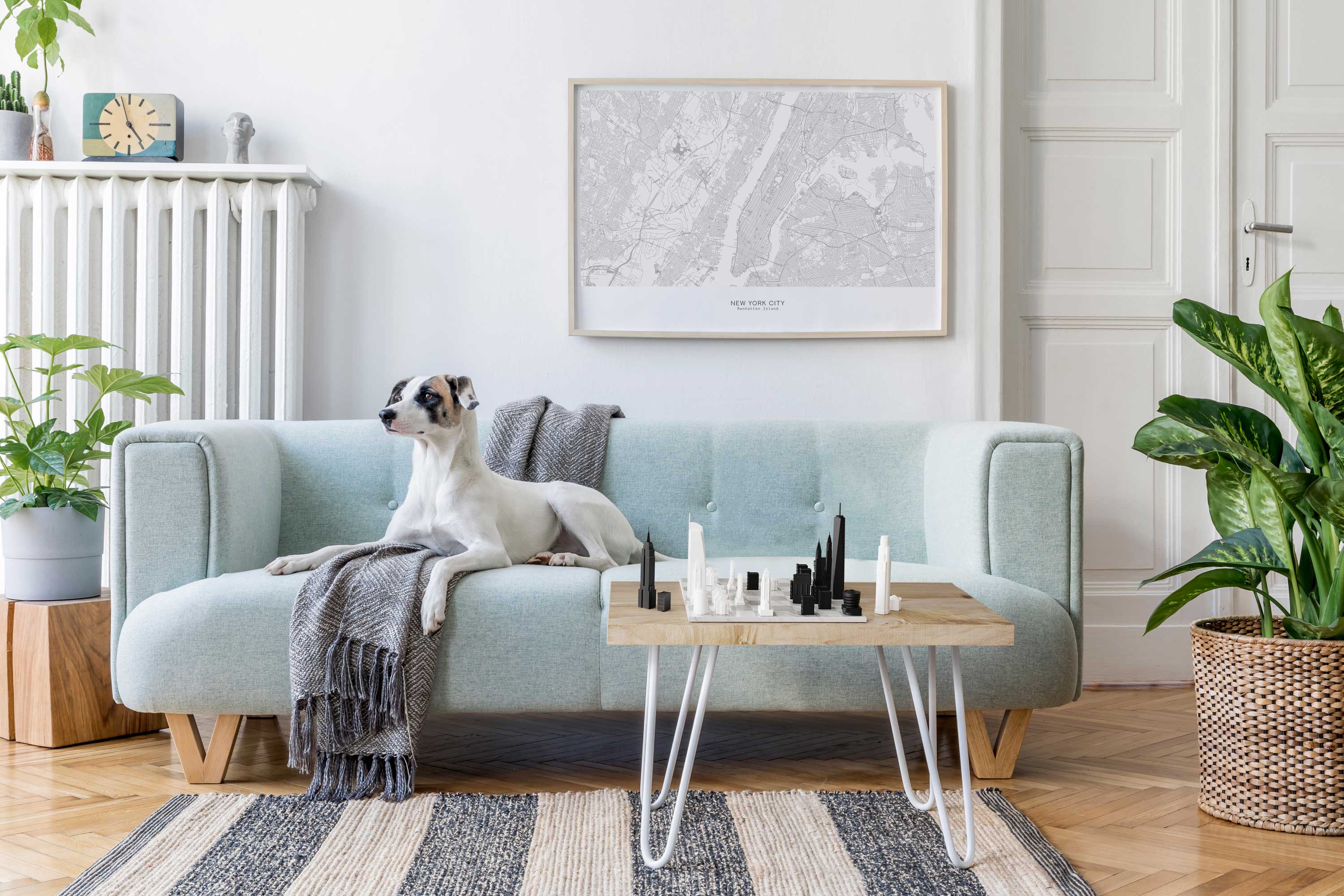 Chess Set Acrylic LOS ANGELES Edition with Wood Map Board