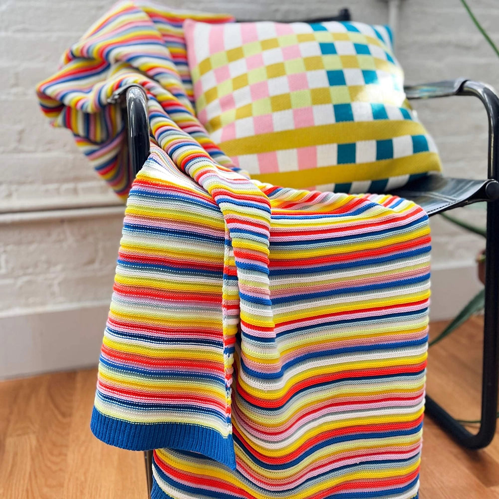 Square Pattern Pillow Cover