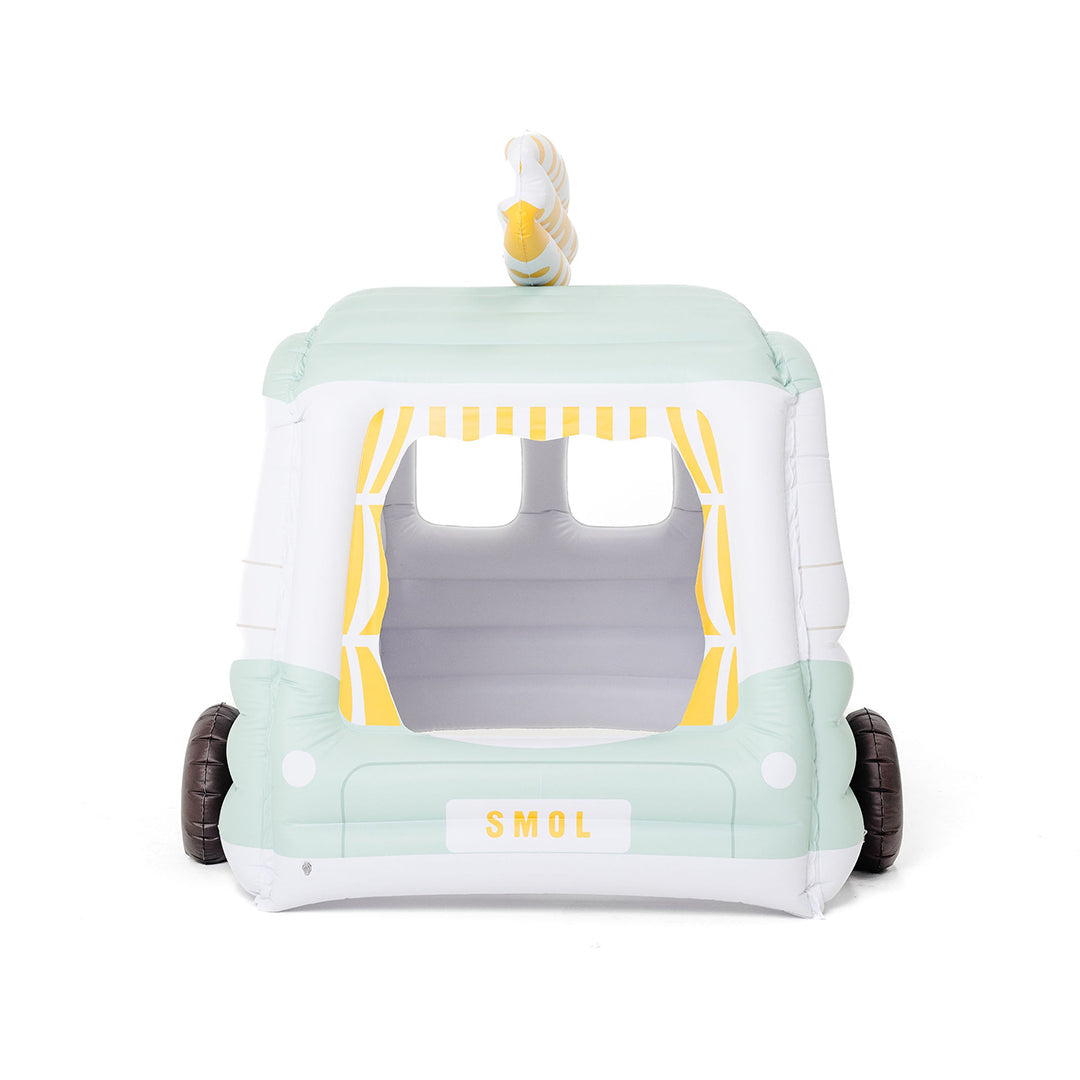 Smol Camper Van
