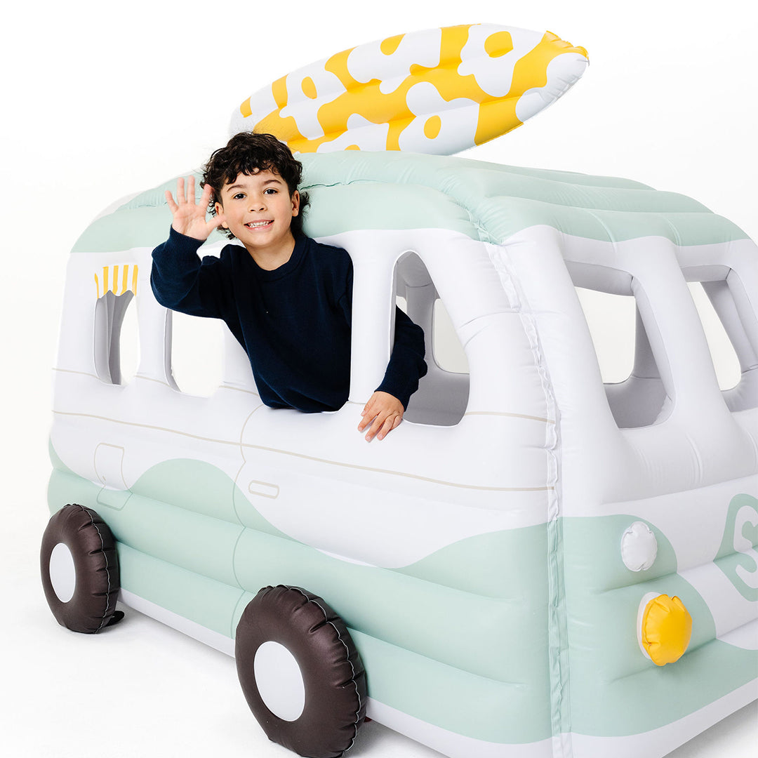 Smol Camper Van